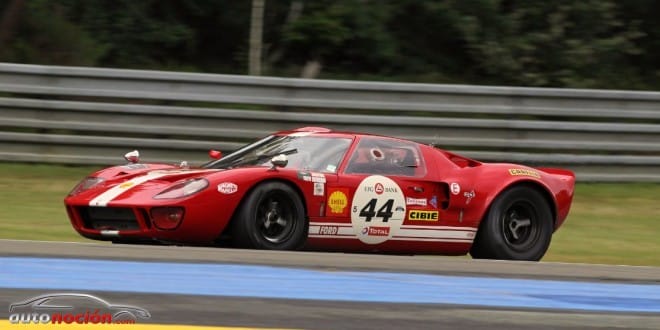 El GT40 se suma a la presentación de la nueva gama deportiva de Ford en Montjuic