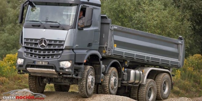 Mercedes-Benz presenta sus nuevos vehículos industriales: Arocs, Atego y Citan