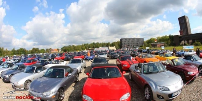 El Mazda MX-5 busca lograr un nuevo récord mundial