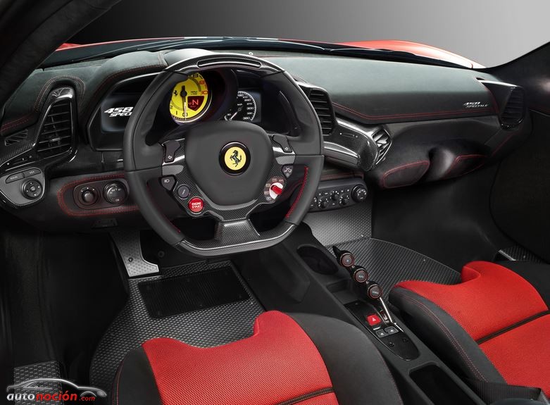 Interior Ferrari 458 Speciale
