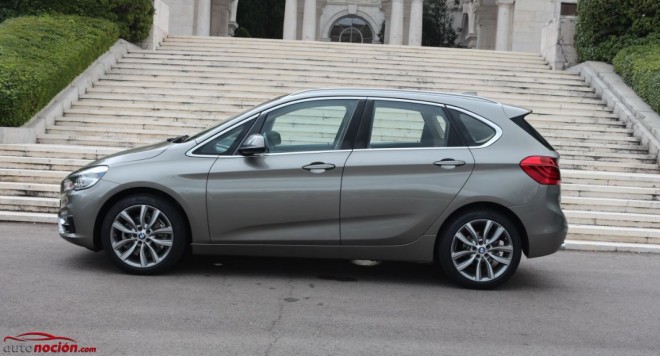 lateral bmw serie 2 active tourer