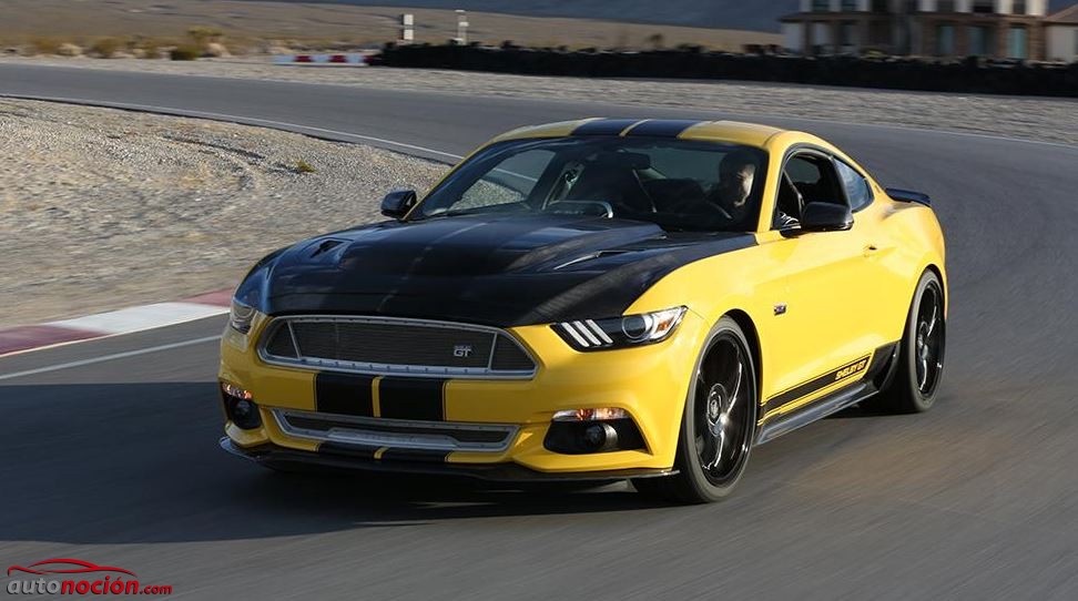 Shelby GT amarillo