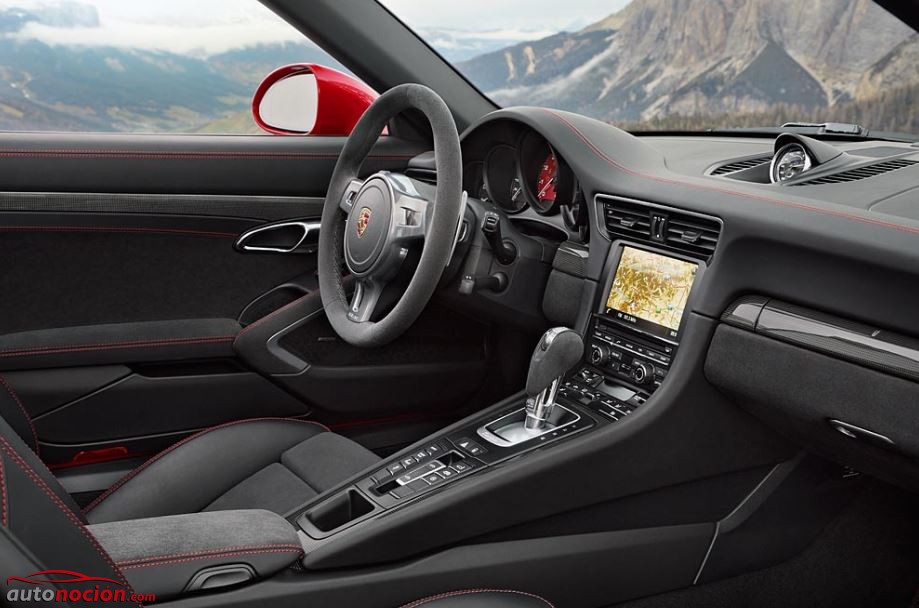 interior 911 targa GTS