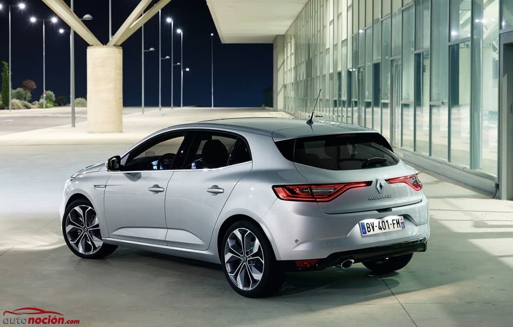 Renault Mégane 2016 (14)