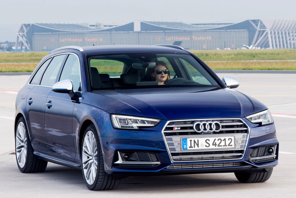 audi_s4_avant_30.jpg