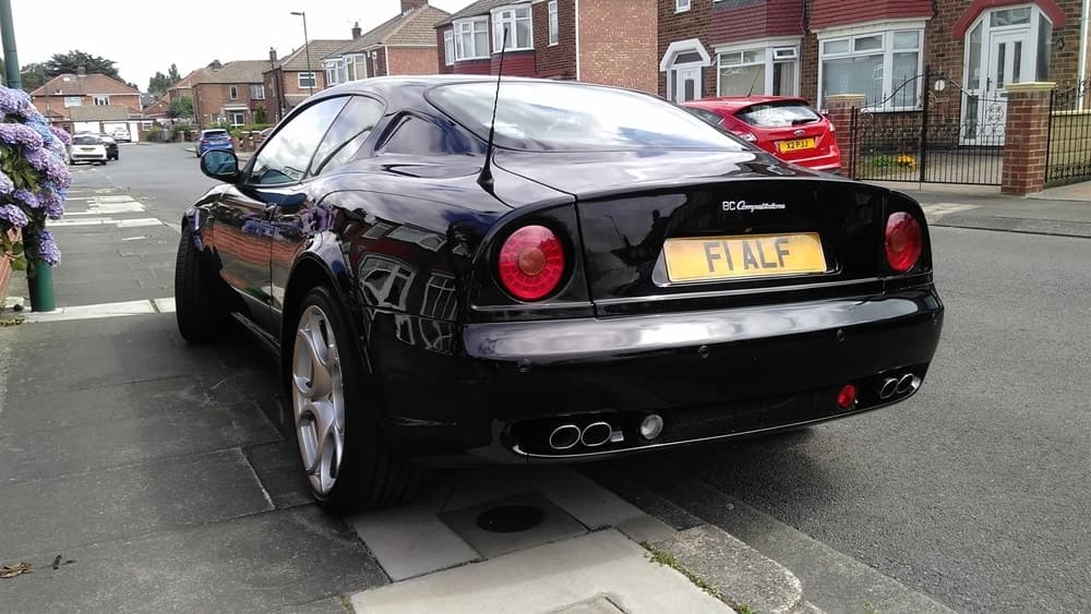replica-alfa-romeo-8c-competizione-8