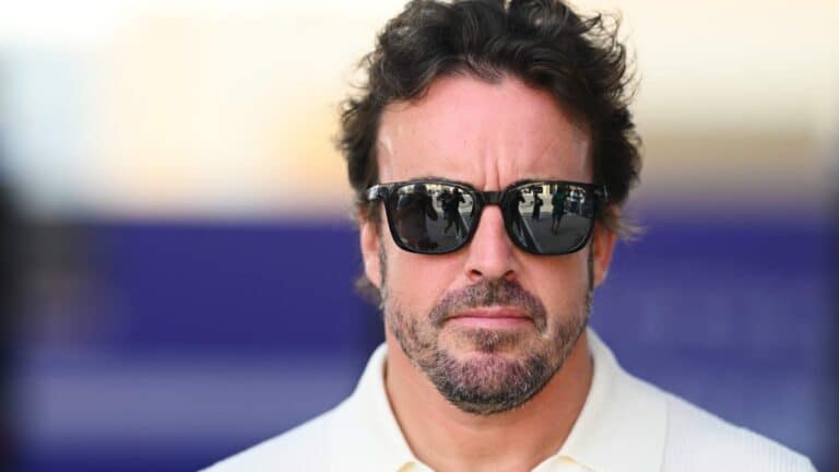 El cuarto de siglo de Fernando Alonso: «Ahora disfrutaré más del éxito porque se desvanece a la semana»