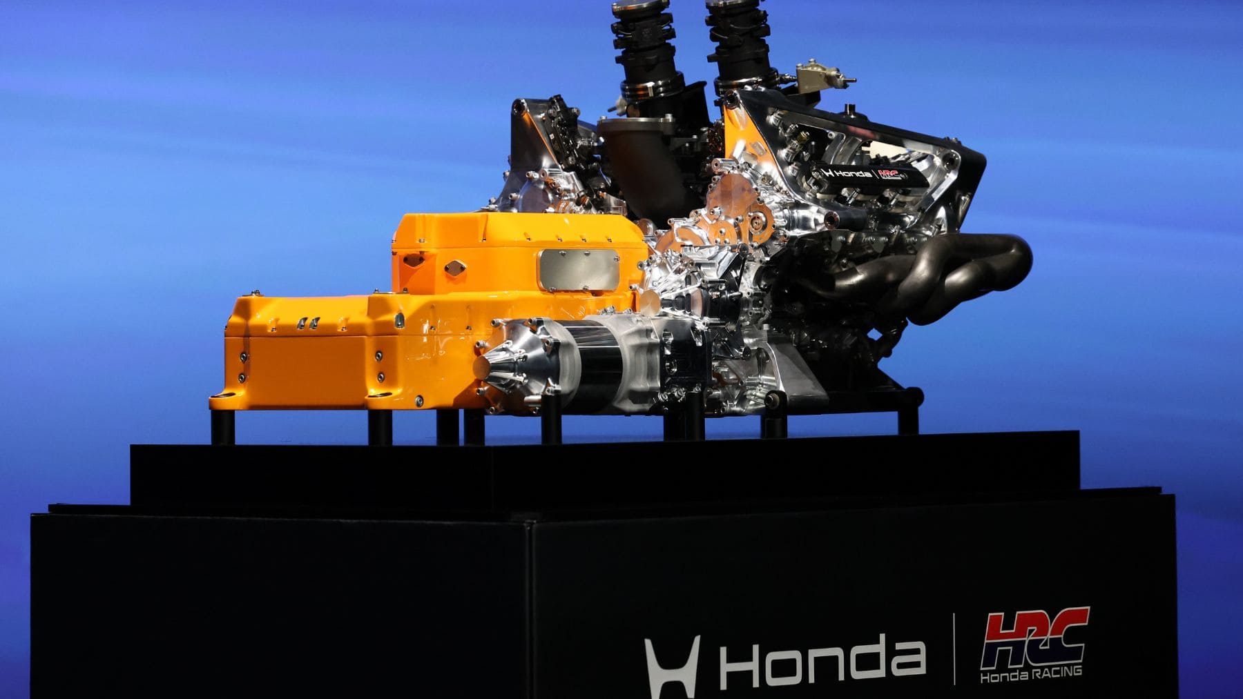 Aston Martin se guarda este as bajo la manga si el motor Honda no funciona como se esperaba