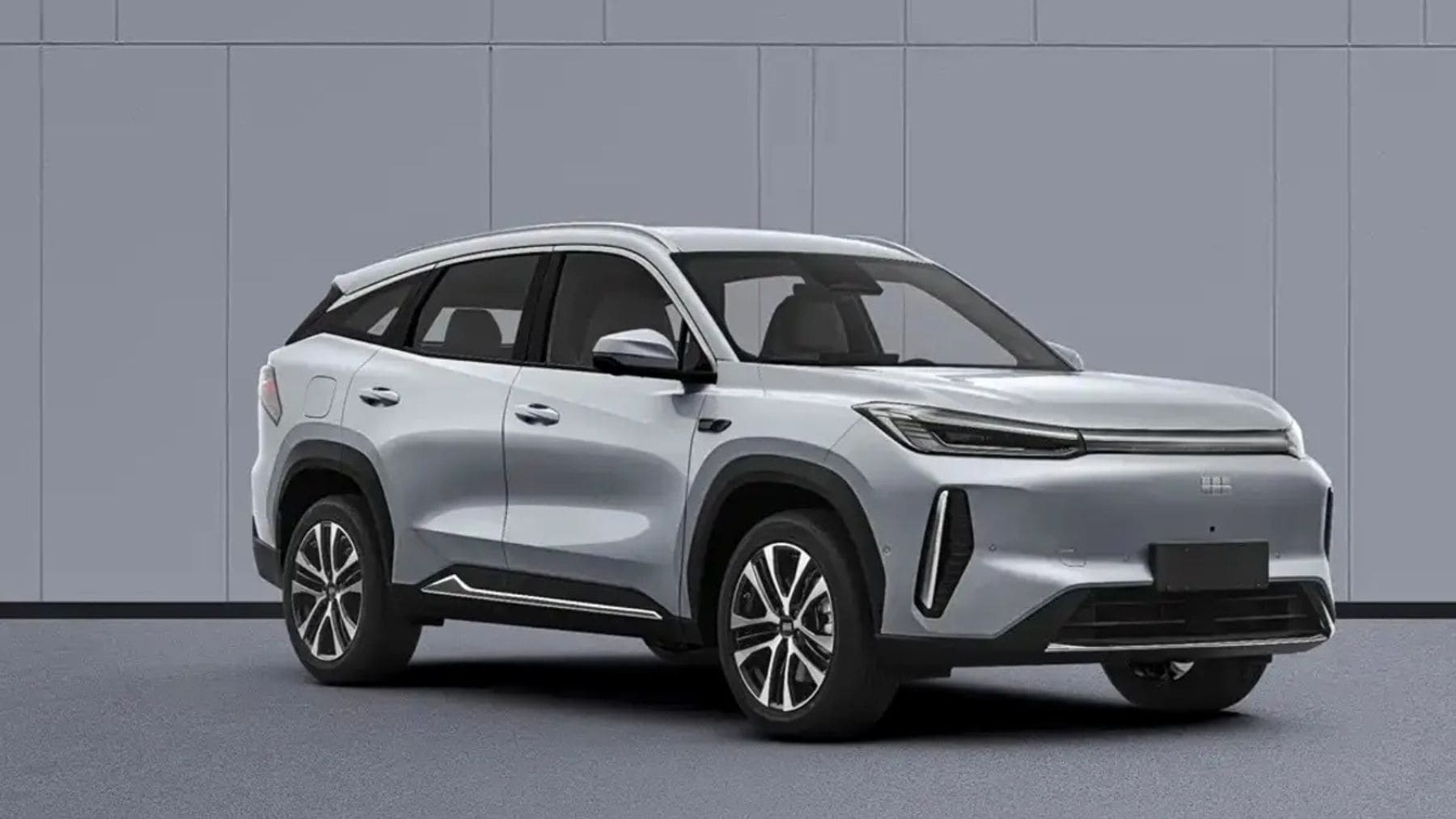 Este SUV híbrido enchufable del grupo de Volvo quiere ser el ‘anti-RAV4’: este PHEV promete cambiarlo todo con 225 km eléctricos, carga rápida y mucho ahorro
