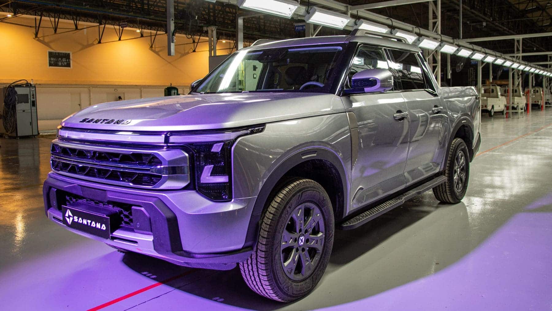 El ‘anti-Hilux’ español ya tiene precio: casi 5.000 € menos que la Toyota y un PHEV de 429 CV con 120 km en eléctrico bajo la manga