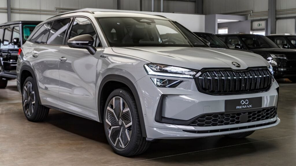 España se ha obsesionado con el BYD Seal U… y Skoda responde con el ‘Kodiaq barato’: el SUV grande que va a frenar en seco la fiebre china