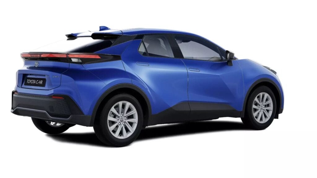 Ni híbrido normal ni eléctrico: el Toyota C-HR enchufable llega con etiqueta CERO… y un ‘pero’ importante