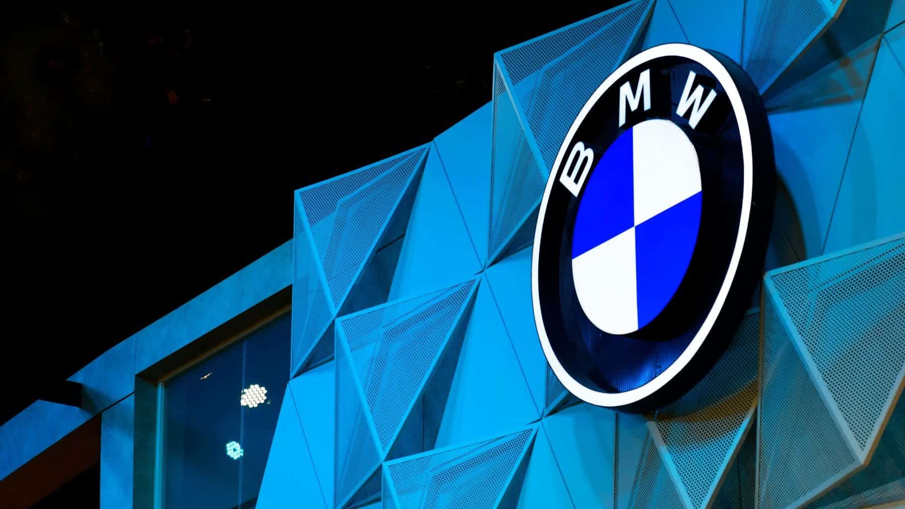 BMW robots