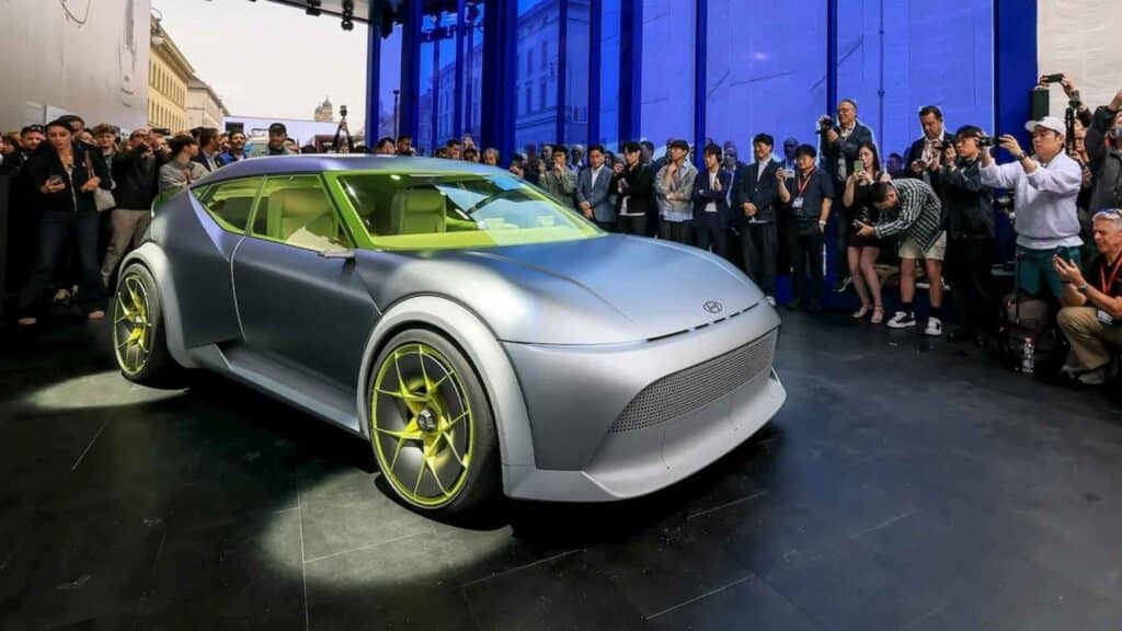 Corea tiene la respuesta a la moda del eléctrico chino en España: nuevo SUV de hasta 587 km, 58/81 kWh, 400V… y ya tiene fecha de estreno mundial