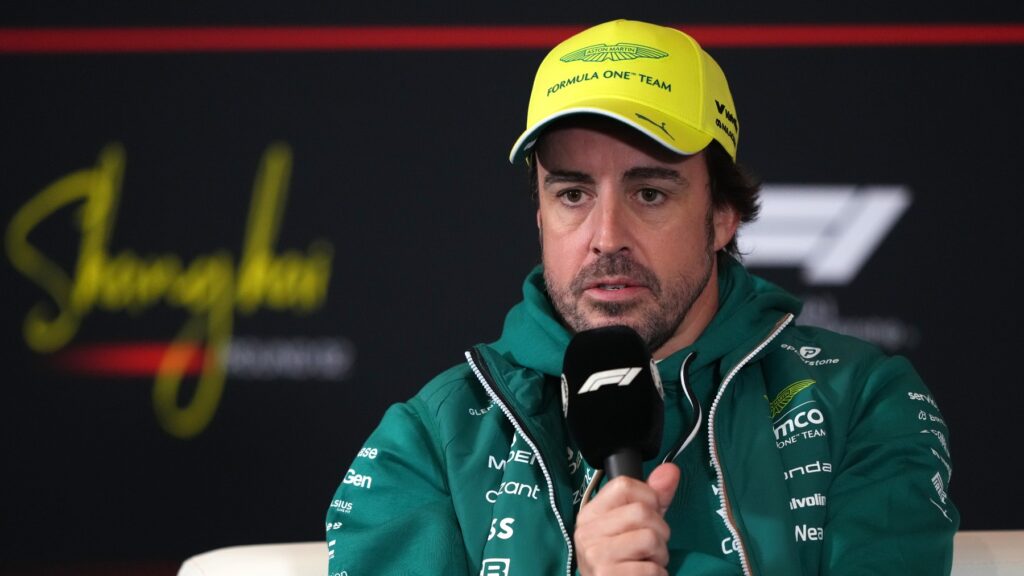 Alonso y otro drama como Australia: «Sería bueno dar vueltas e intentar completar la carrera»