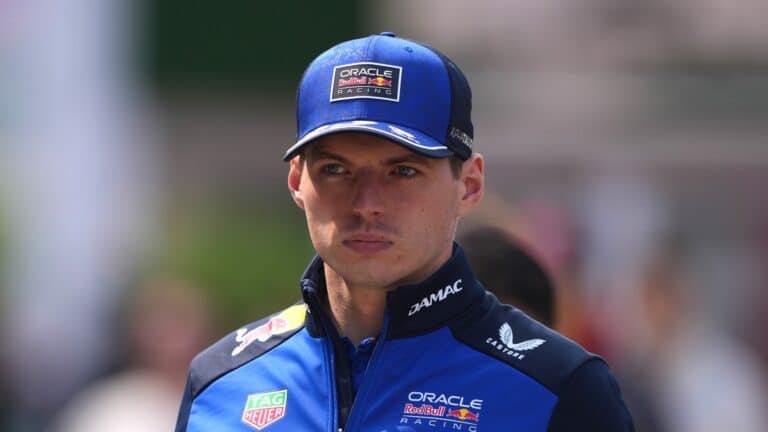Verstappen veta a un periodista por una pregunta de hace tres meses