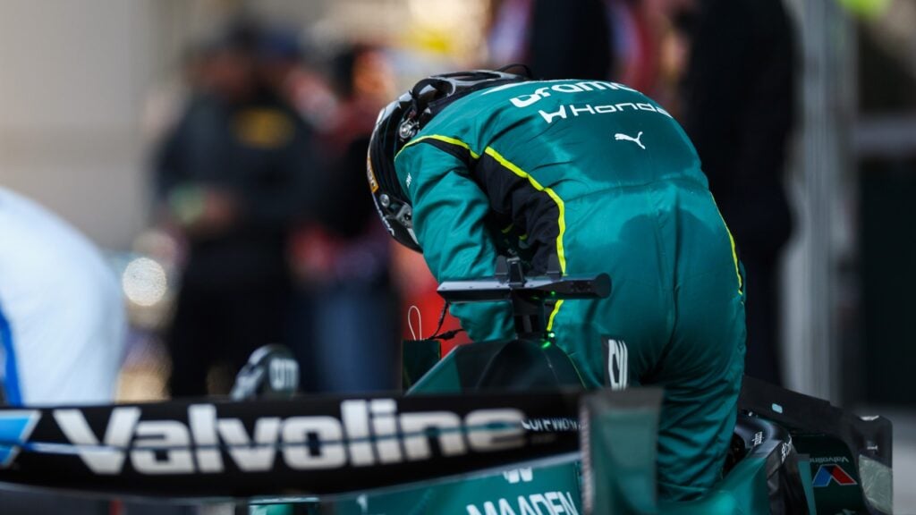 Alonso sigue con Honda pese a todo: «Hay que darles más tiempo»