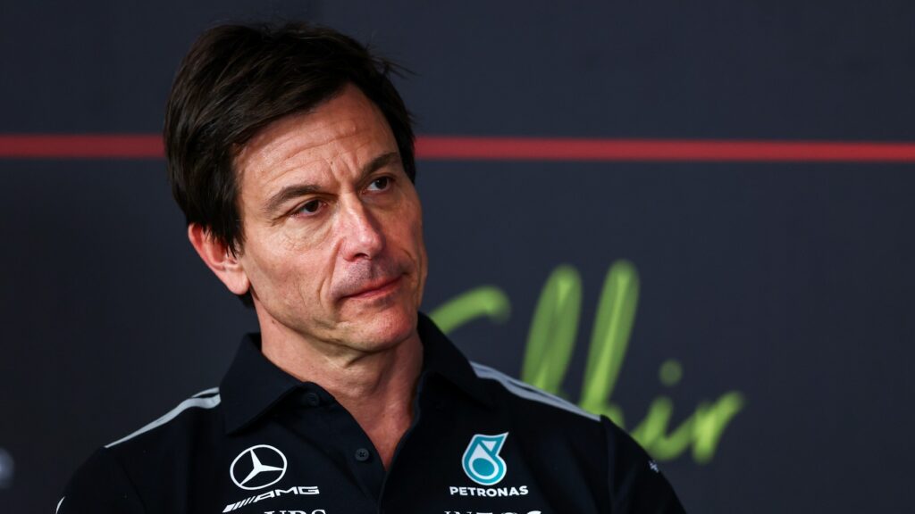 Wolff domina pero se abre a cambiar las normas: «Tenemos que revisar el producto»