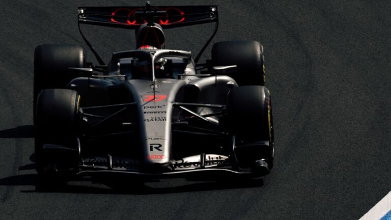 Honda se fija en el éxito de Red Bull y Audi para salvar a Aston Martin