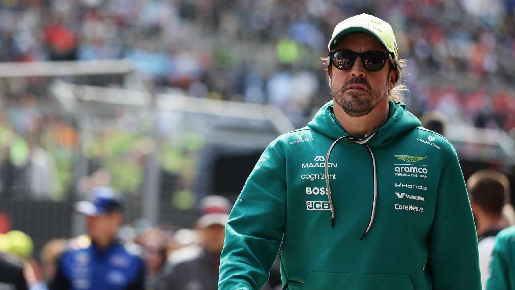 Predijo el desastre de Aston Martin en Australia y ahora pone a Alonso ganando en 2026: «Espero que pueda ganar una carrera»