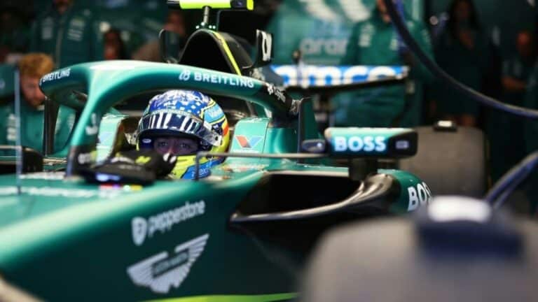Aston Martin frena la sangría a la espera del verdadero motor Honda
