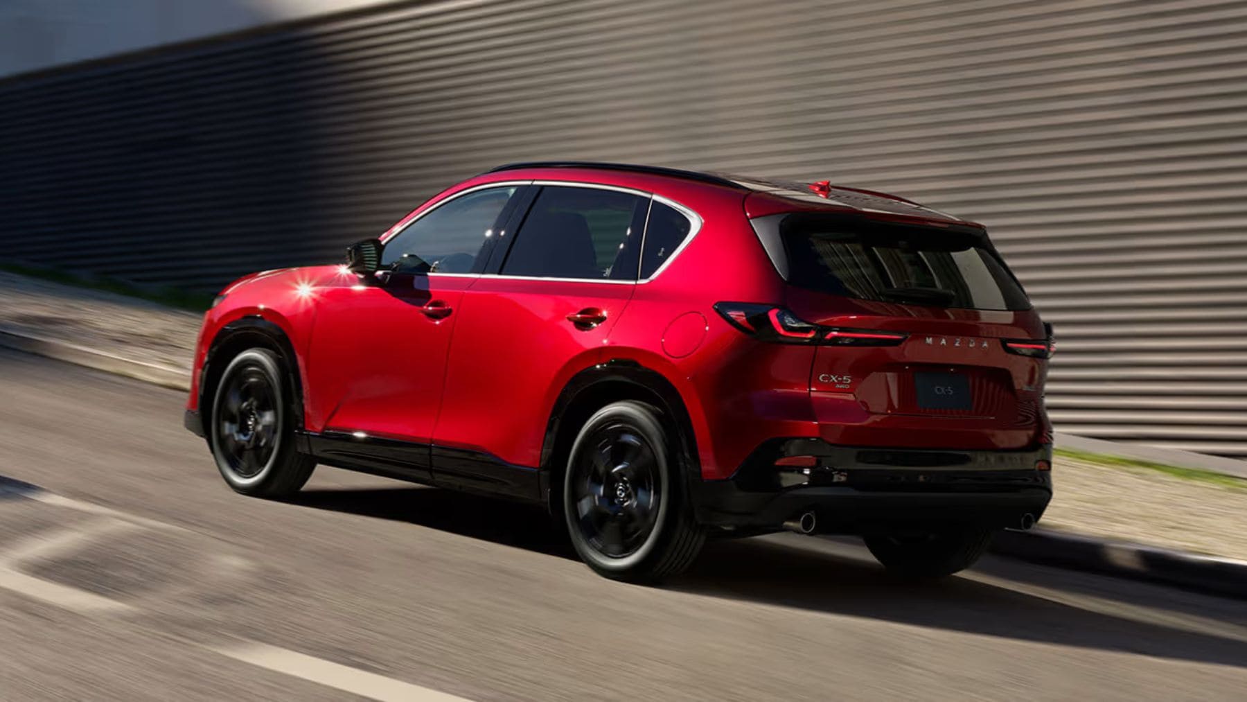 Por 28.596 € y con etiqueta ECO: el SUV que pone contra las cuerdas al Toyota RAV4 tras bajar 6.200 €