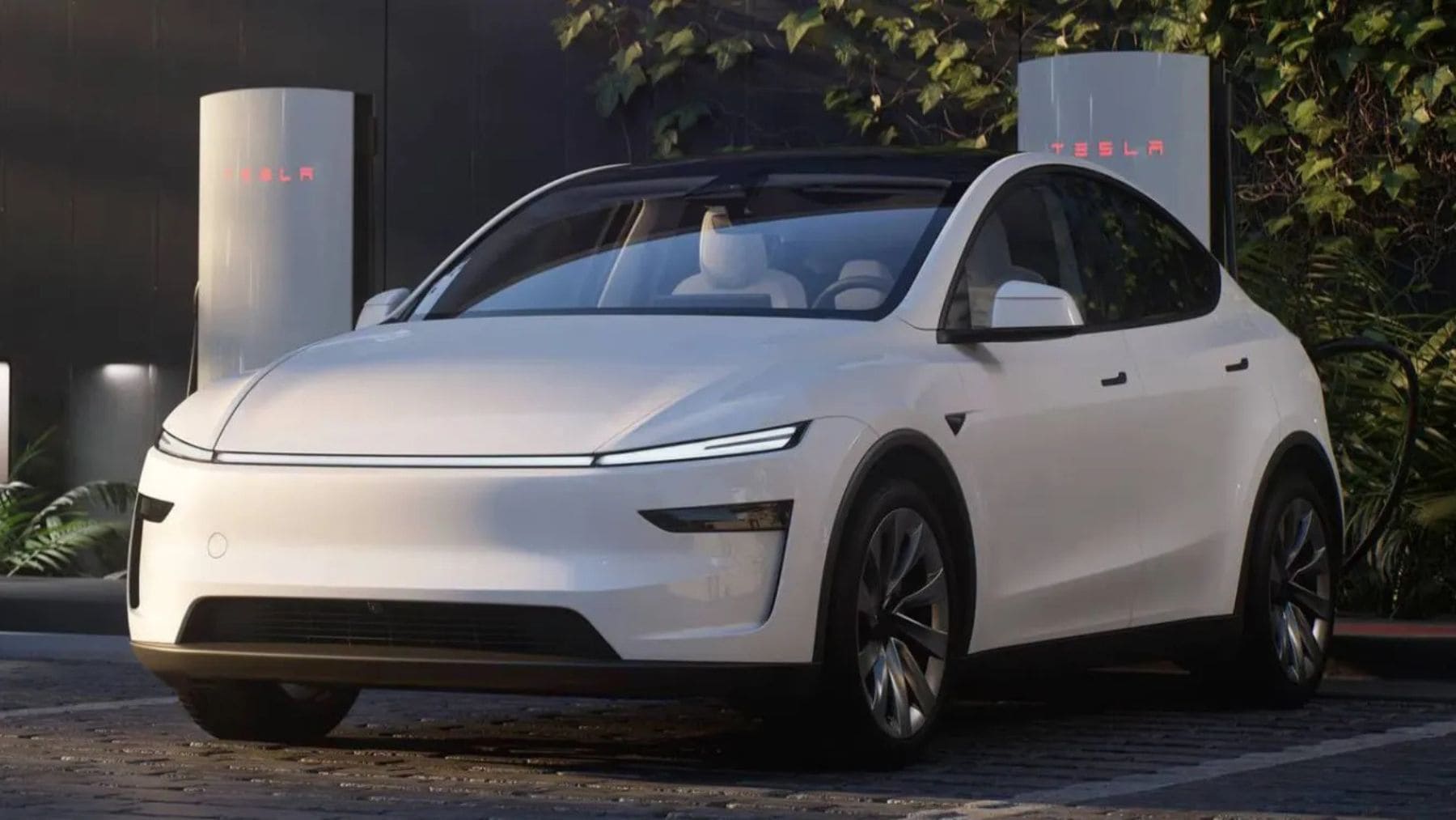 Tesla tiene un nuevo problema con el Model Y europeo: la batería que prometía 5x energía pierde 52 km de autonomía y carga peor que un LFP barato