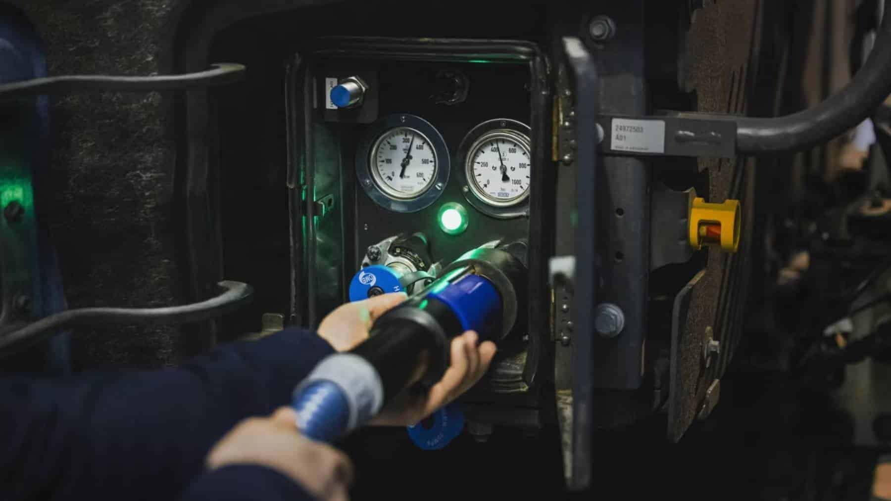 Volvo tiene el motor que puede cambiar para siempre la automoción: combustión de hidrógeno HPDI, más potencia que el eléctrico y autonomía próxima al diésel