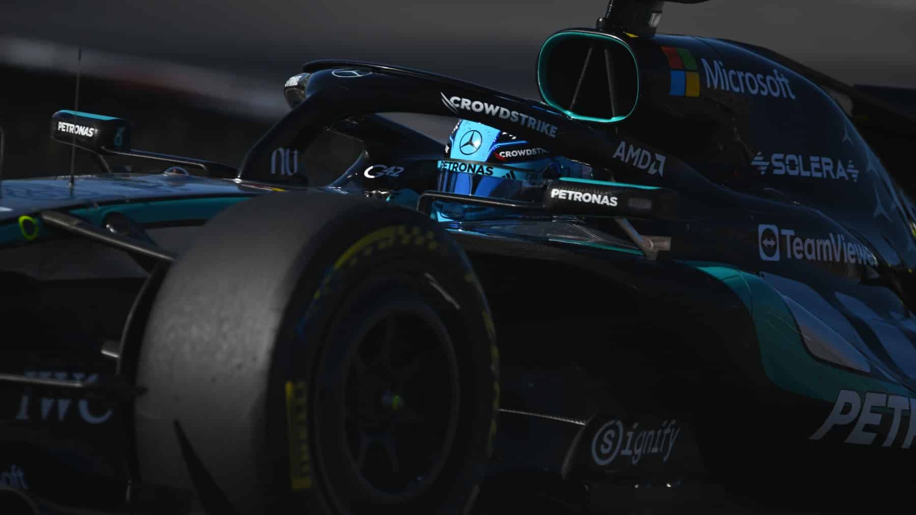Russell y Mercedes se vienen arriba; Alonso y Sainz sonríen por primera vez