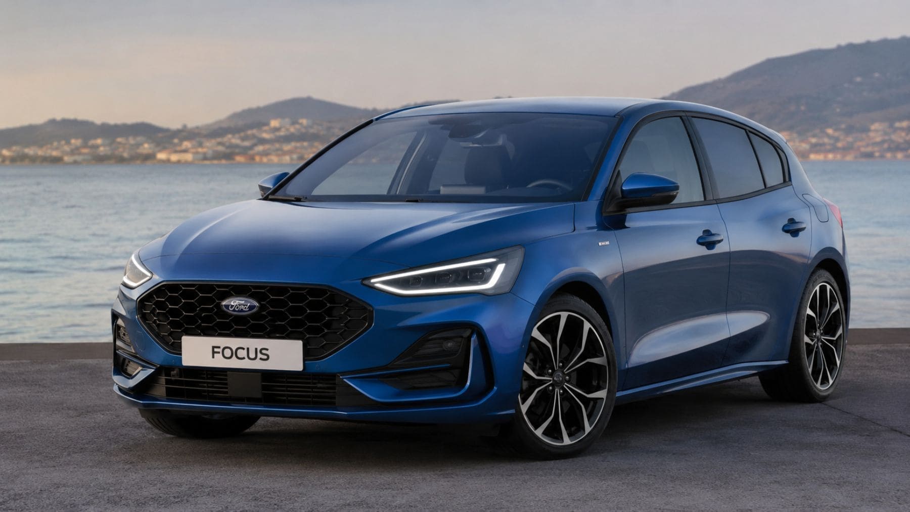Reconoce que cargarse el Fiesta, el Focus y el Mondeo fue un error y vuelve a por los coches de siempre: el plan de Ford pasa por Valencia, por Renault y por los chinos de Geely
