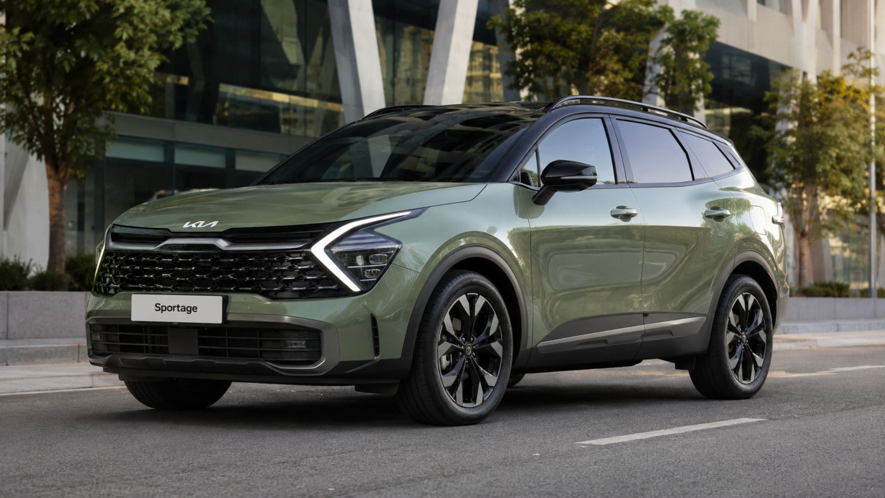 Casi 600 litros de maletero, 239 caballos, etiqueta ECO y siete años de garantía: uno de los SUV híbridos más vendidos de España se desploma 8.643 euros y se queda en 33.355 sin necesidad de enchufe