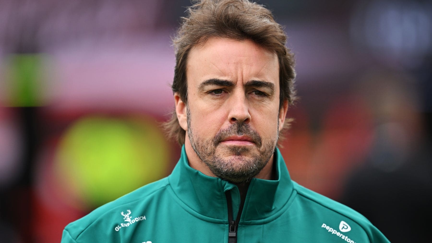Alonso cede su asiento en el AMR26 en Spa