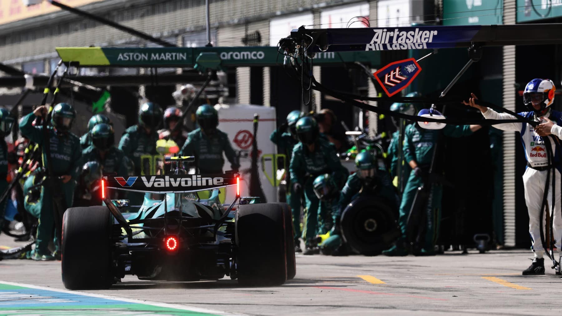 Aston Martin ha cumplido… ahora falta Honda: «Sentimos presión»