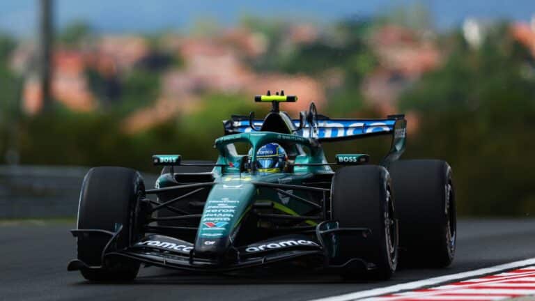 ¿Dónde están en realidad Alonso y Aston Martin?