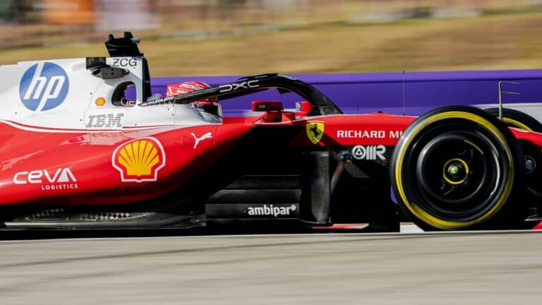 La lucha por la pole se abre y Alonso sueña con Q2; Sainz, 20º