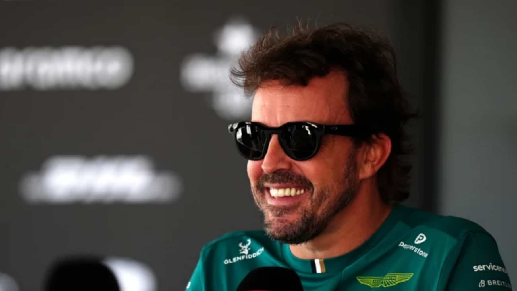 Fernando Alonso Aston Martin nuevo AMR26 Hungría