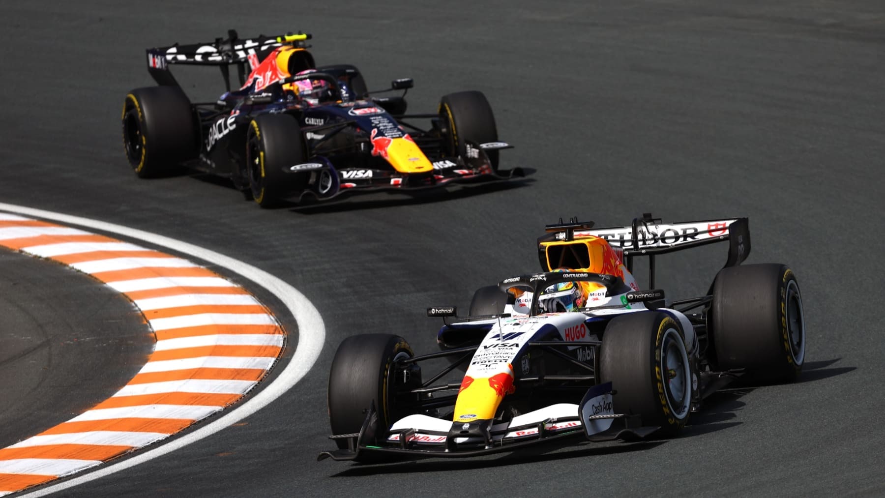 Tsunoda Lawson Verstappen F1 de 2026