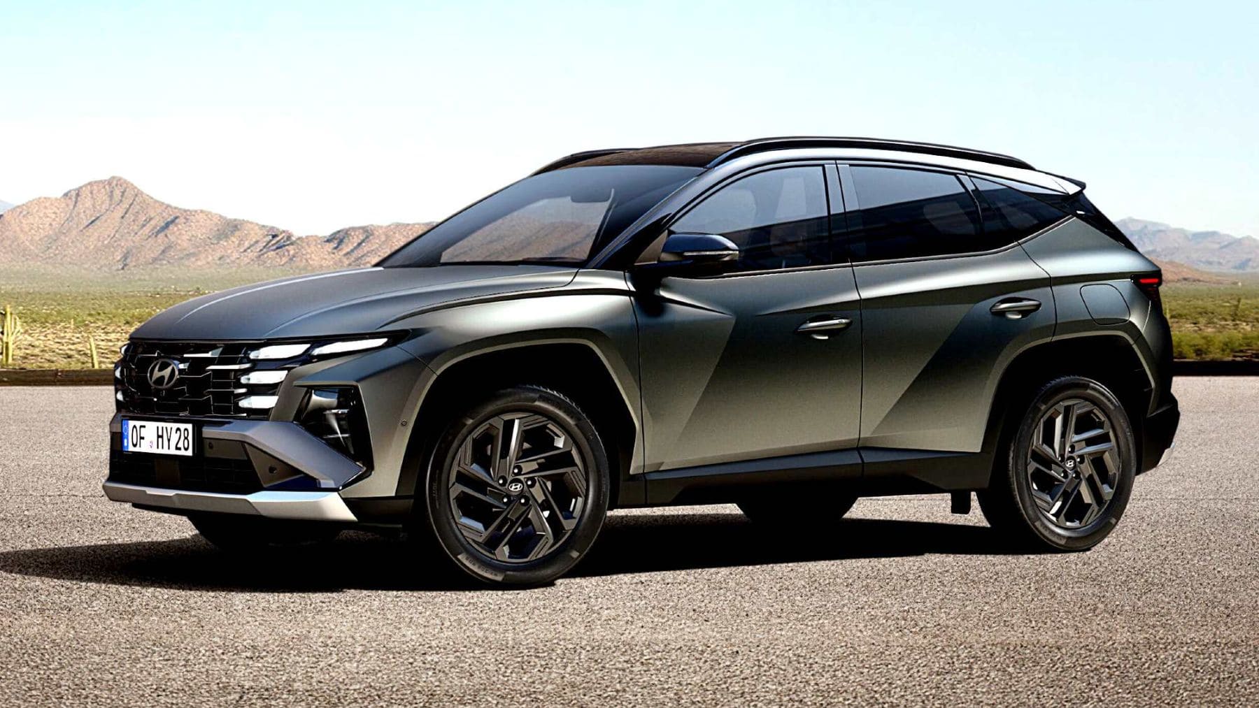 El Toyota Corolla Cross tiene un rival incómodo: el Hyundai Tucson híbrido es más barato, más potente (239 CV), consume 5,6 litros y ahora se ofrece con más de 10.000 euros de rebaja