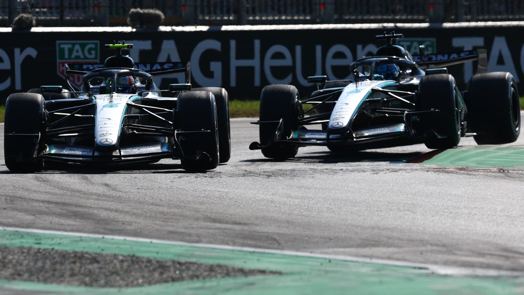 Antonelli da la puntilla a Russell; Sainz, 13º, y Alonso abandona