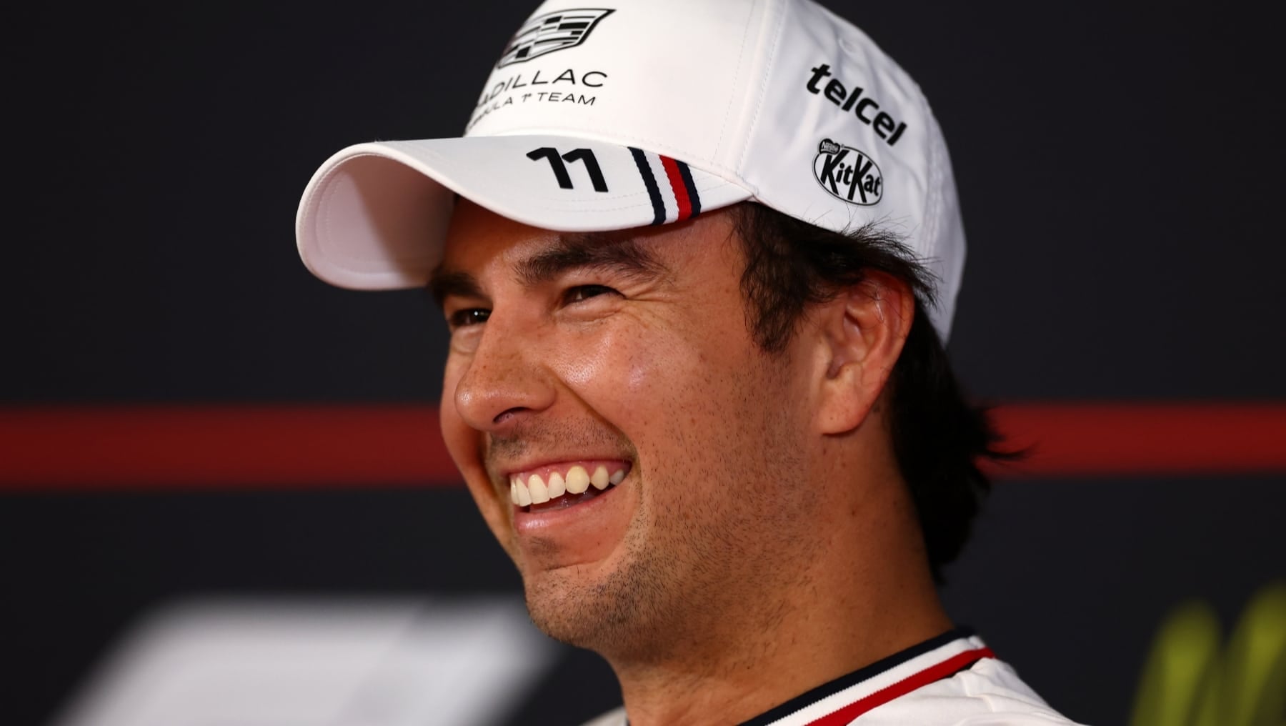 Checo Pérez celebra su Gran Premio 300 en México: una carrera para vivirla con el pecho abierto
