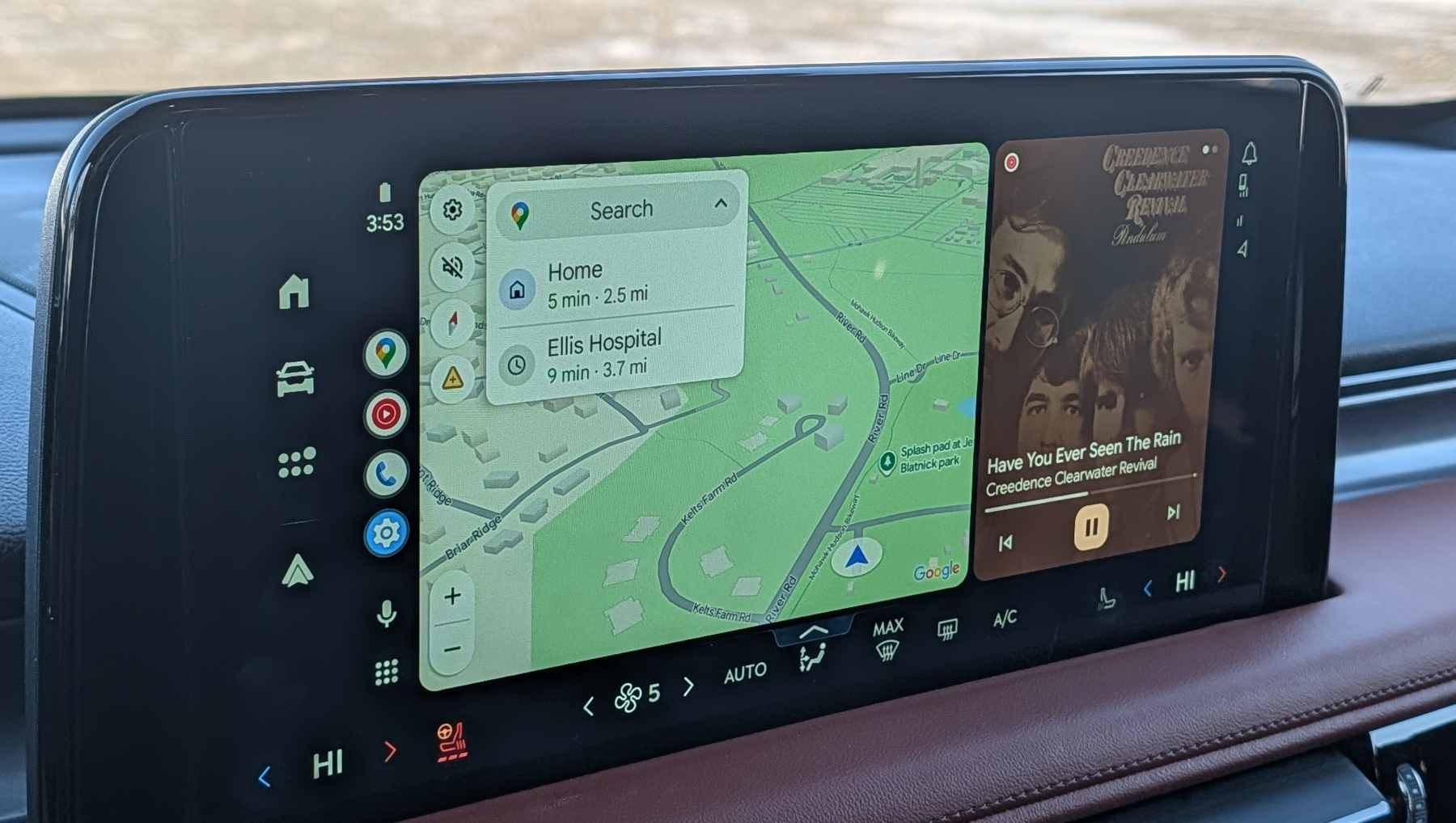 the 2026 Lincoln Aviator's 13.2 inch central infotainment display