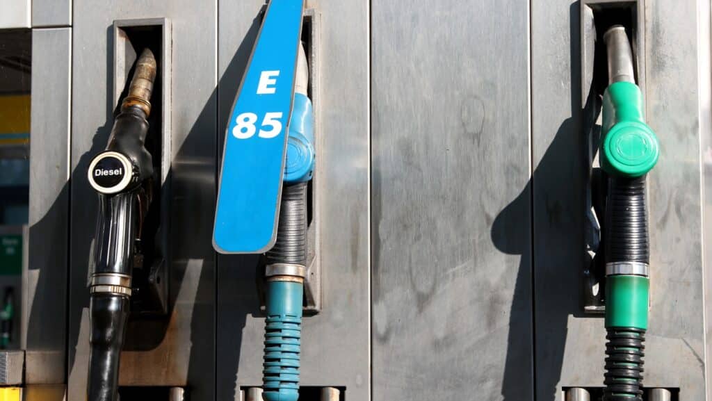e85 pump gas