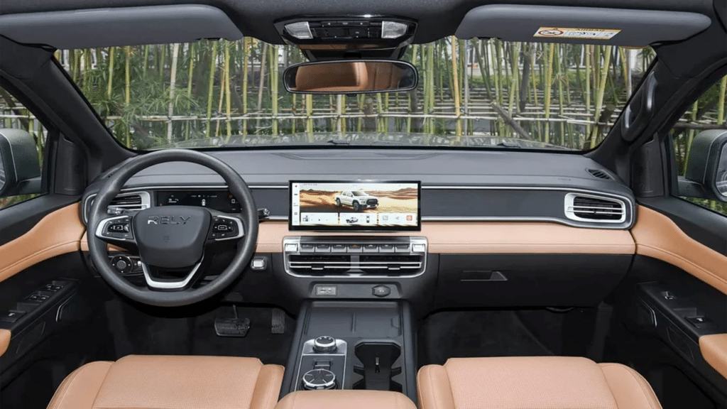 Rely R08 EV pickup interior