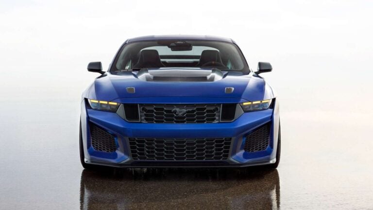 Ford has just changed the rules of American performance: the Dark Horse SC has over 700 supercharged horsepower… and costs $8,610 less than the Corvette Z06