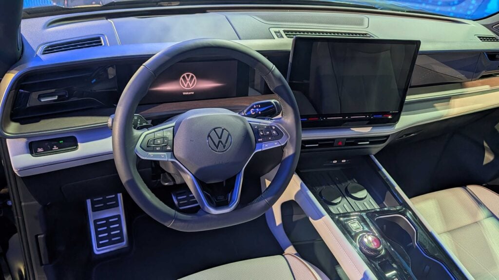 vw atlas reveal interior