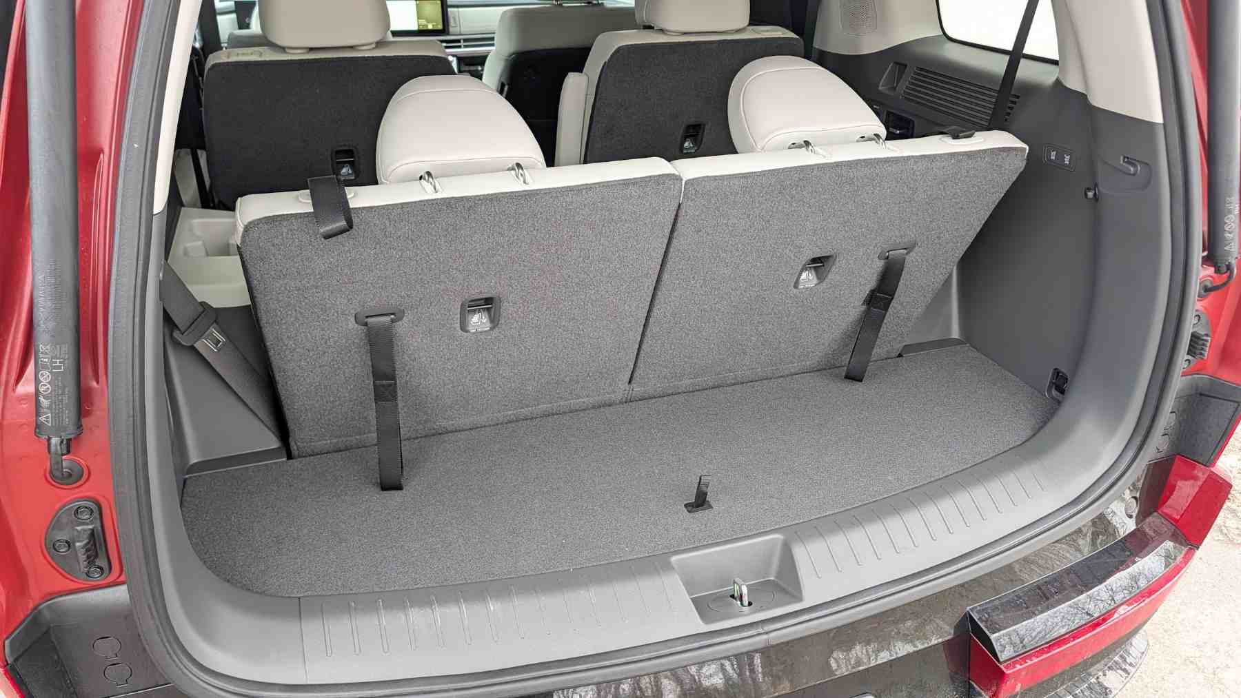 Cargo space in a a Hyundai Santa Fe with the seats up