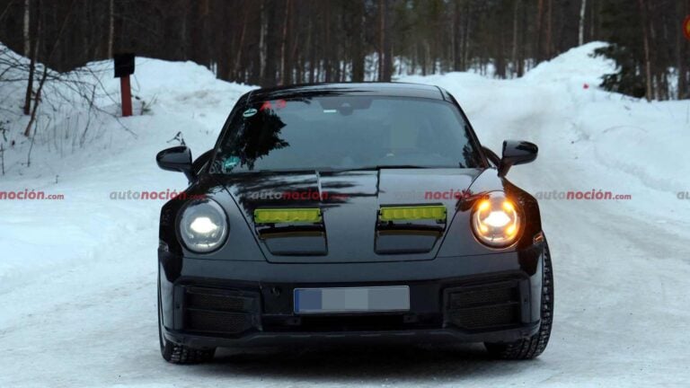 We spotted the new Porsche Dakar, but it wasn’t in a desert