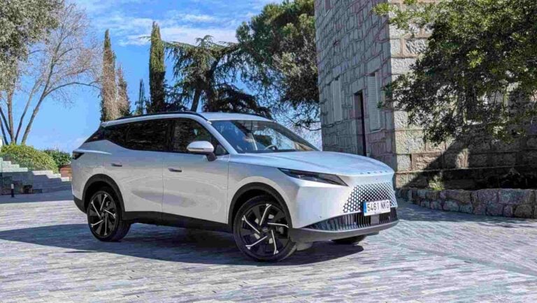 We reviewed the non-BYD Chinese hybrid making its way to Canada — here’s why it fails in the US