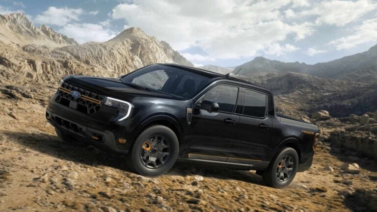 Ford built the most efficient truck in America — and most people are wrongfully ignoring it: 42 mpg city, $29,840, fits in any parking spot