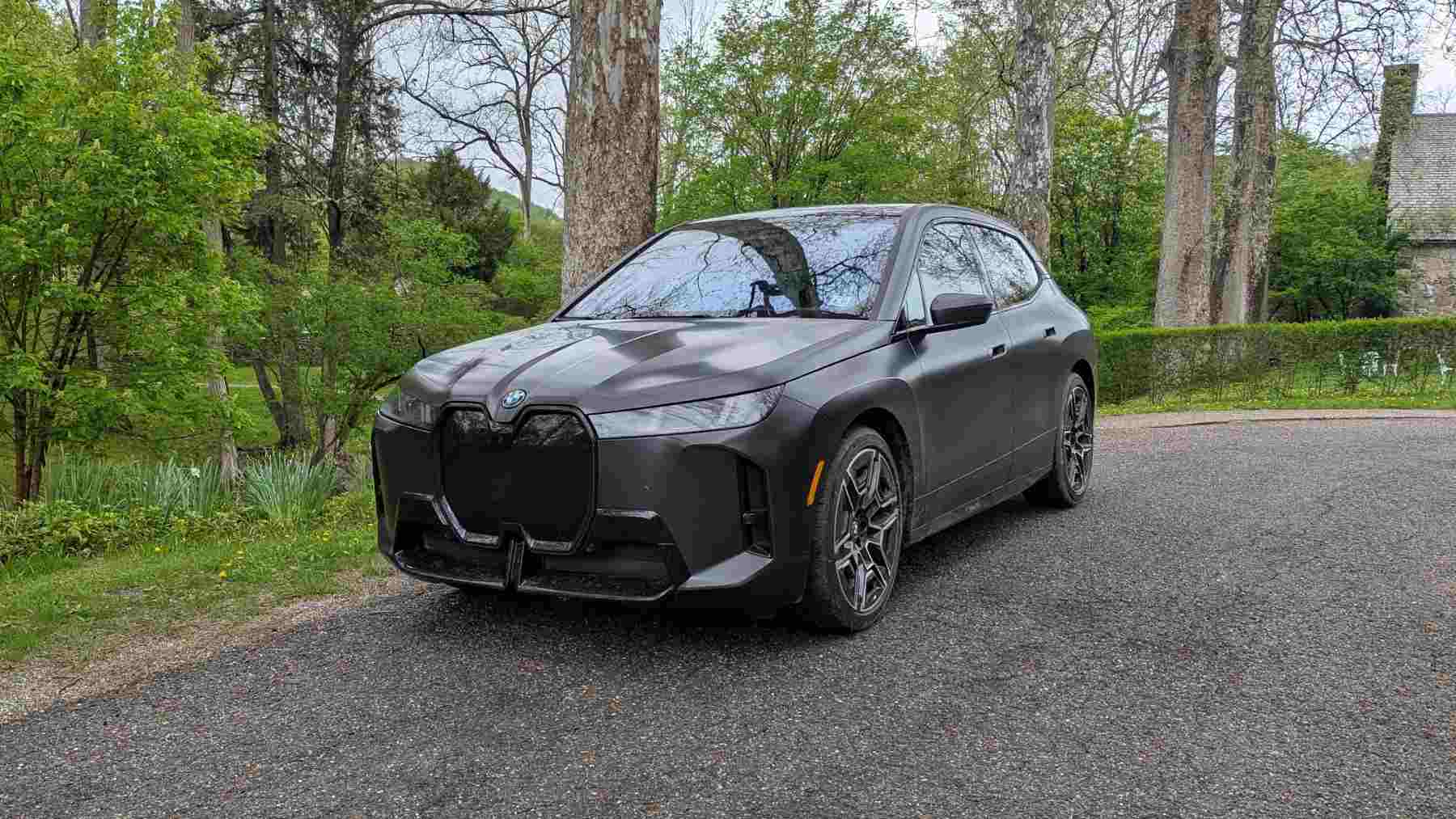 BMW Just Pulled Its 650-HP Electric SUV From America. After Driving One, I Understand Why